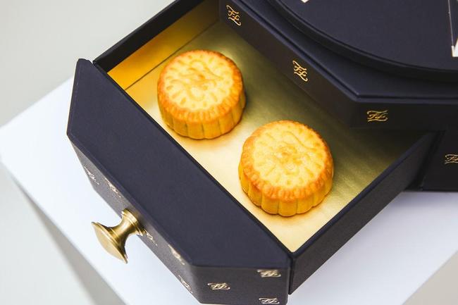 The Luxurious Mooncakes For Midautumn Festival  Starprint Vietnam  Your  Strategic Partner in Printed Packaging