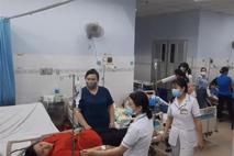 Gần 100 công nhân ở Đồng Nai nhập viện cấp cứu nghi ngộ độc thực phẩm 
