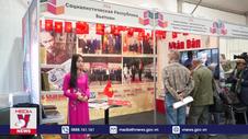Việt Nam giới thiệu sách của Tổng bí thư tại Hội chợ sách St. Petersburg 