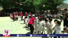 Trẻ em Triều Tiên mừng Ngày Quốc tế Thiếu nhi